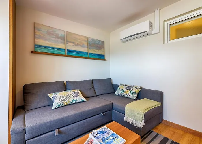 Lägenhet Orzan 2 By Thebluewaveapartments Com *